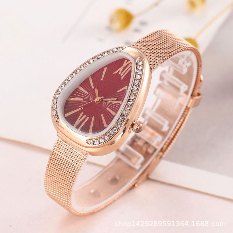 Crystal Case Triangle Dial Design Simple Full Stell Mesh Belt Femmes Montre À Quartz