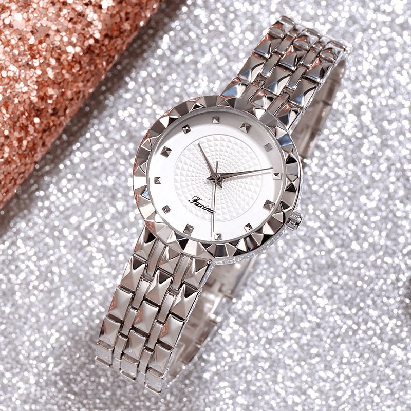 Full Steel Case Casual Style Femmes Montre-bracelet Horloge Montres À Quartz