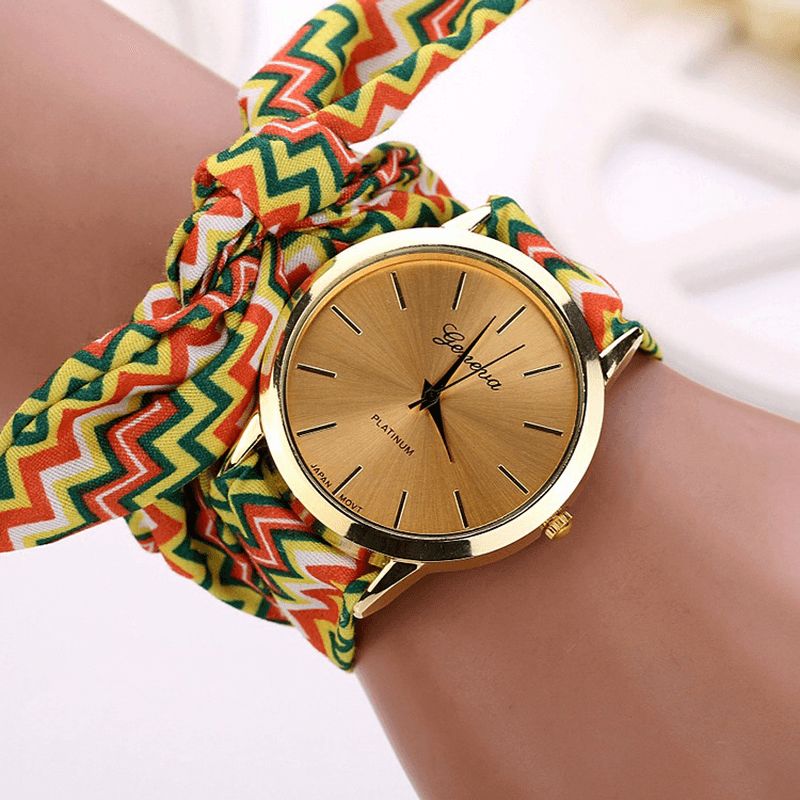 Mode Chic Grand Cadran Rayé Tissu Bracelet Femmes Montre À Quartz Montre-bracelet