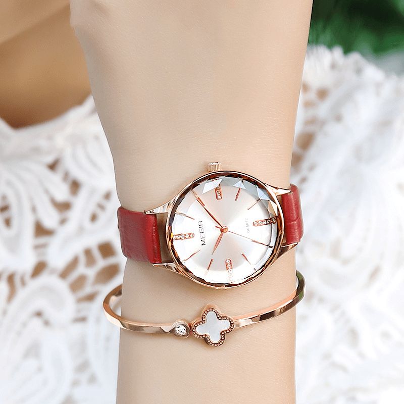 Mode Femmes Montre-bracelet Lumière Luxe Bracelet En Cuir Femme Montre À Quartz