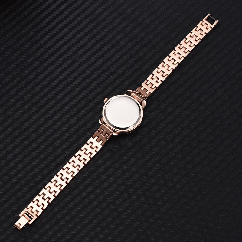 Naidu Montre-bracelet Décorative Pour Dames De Style Décontracté Montre À Quartz Avec Bande En Acier