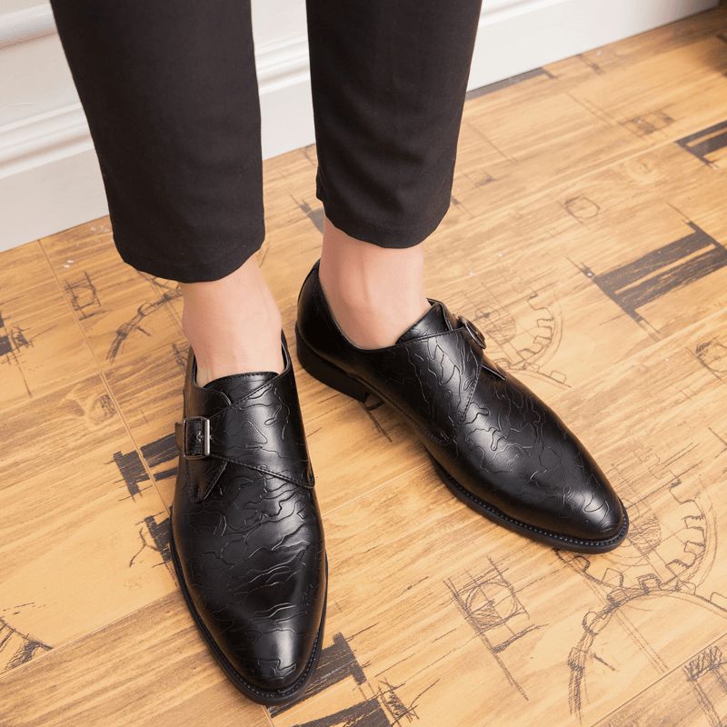 Chaussures Formelles Décontractées D'affaires De Boucle En Métal En Relief De Style Britannique De Mode D'hommes