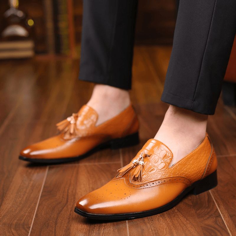 Hommes Brogue Tassel Decor Dress Mocassins À Enfiler Business Casual Chaussures Formelles