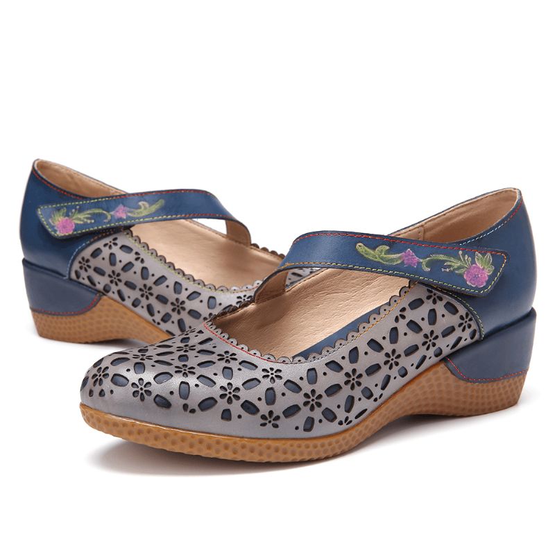 Découpes Florales En Cuir Rétro À Bout Rond En Relief Floral Hool Loop Wedges Pumps