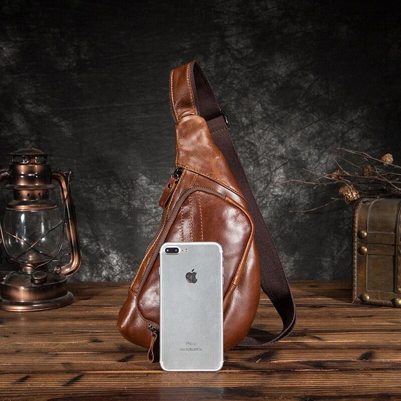 Hommes En Cuir Véritable Multi-poches Rétro 9 Pouces Grande Capacité Étanche Téléphone Poitrine Sacs Sac À Bandoulière