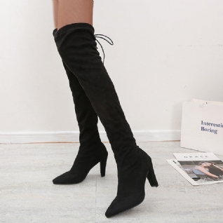 Bottes Stretch Avec Talons Hauts Et Bout Pointu Sur Le Genou