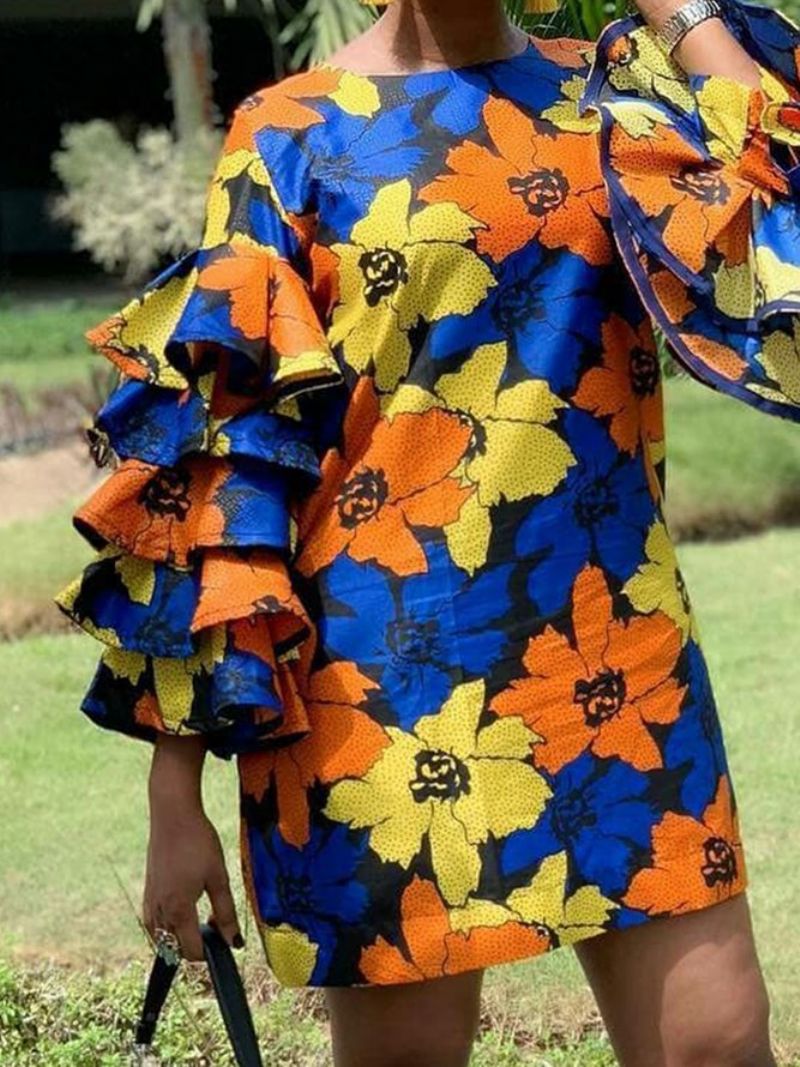 Robe À Fleurs Volantée À Manches Longues Et Col Rond De Vacances